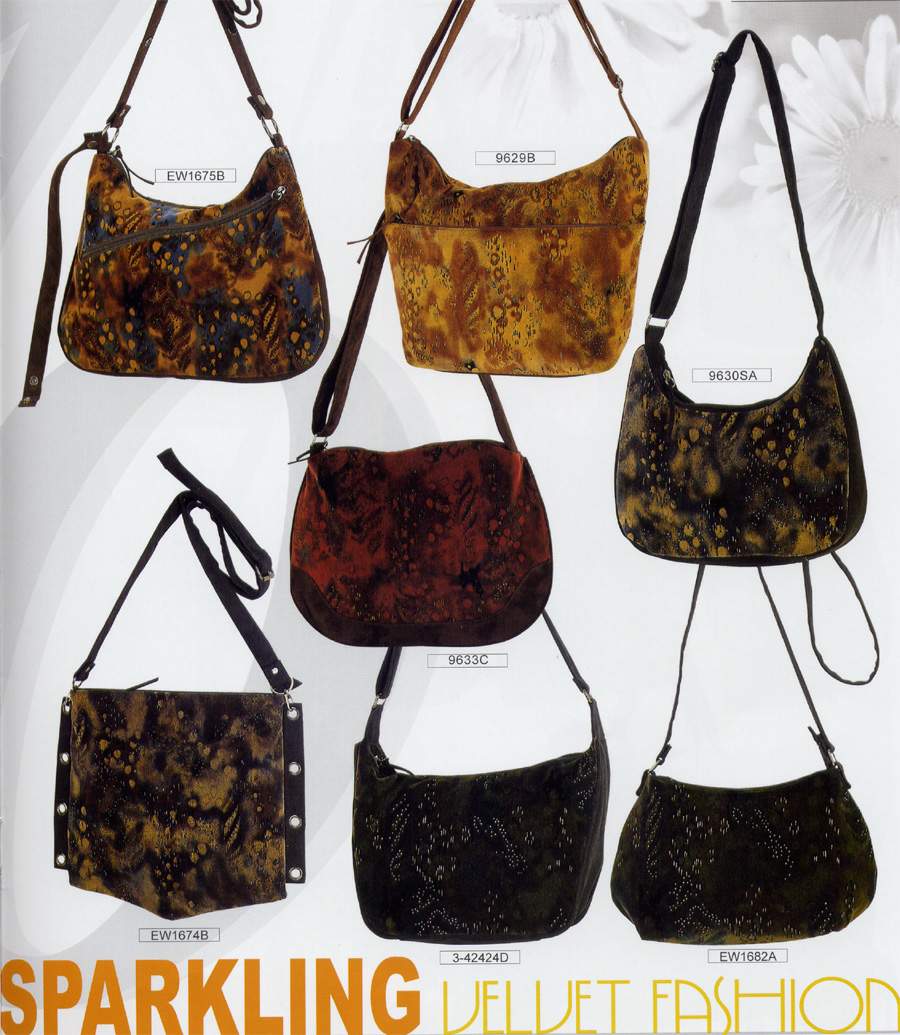 bagsew32.jpg (397996 bytes)